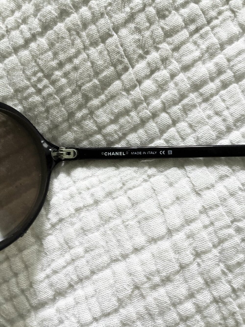 CHANEL Authentic Aviator‑Cat‑Eye Glasses - Picture 7 of 9